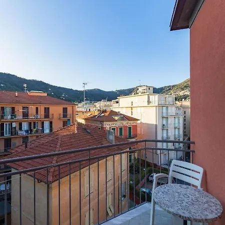 Danio Lungomare Alassio