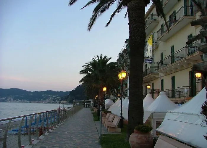 Hotel Danio Lungomare 3*