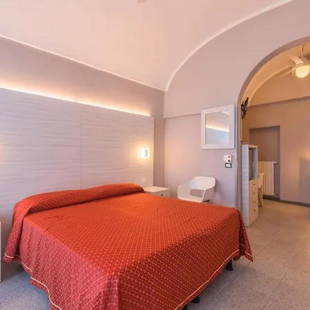 Danio Lungomare 3* 阿拉西奥